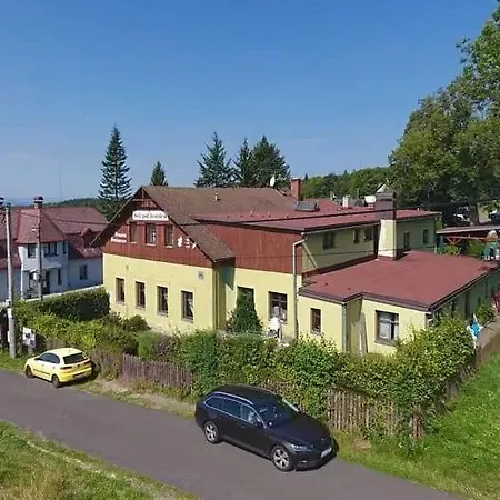 Penzion Pod Jestedem Гостевой дом Svetla pod Jestedem